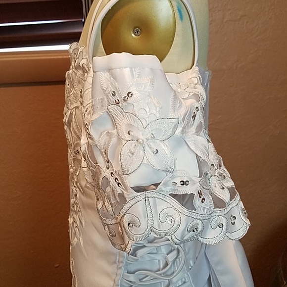 Handmade first communion dress - Picture 6 of 8